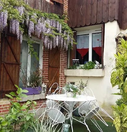 Couette-café La Glycine *